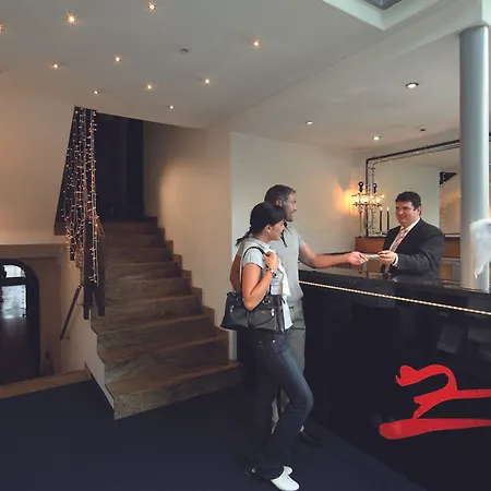 酒店 皮尔明楚尔布里根健康水疗酒店