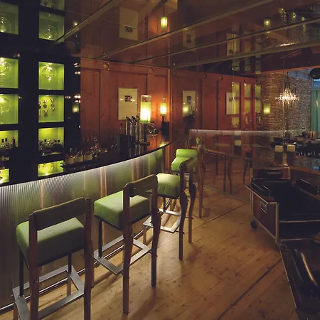 皮尔明楚尔布里根健康水疗酒店 4* 萨斯阿尔马格尔