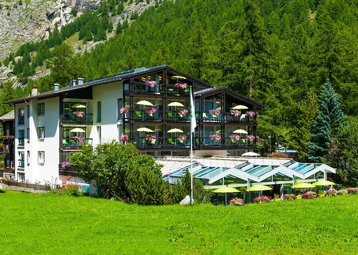 Wellness Pirmin Zurbriggen מלון סאס-אלמאגל