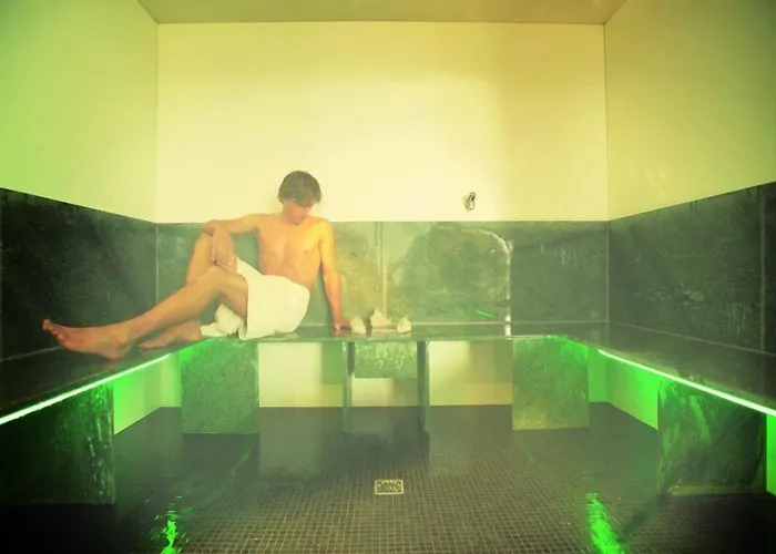 Wellness Pirmin Zurbriggen 4* סאס-אלמאגל