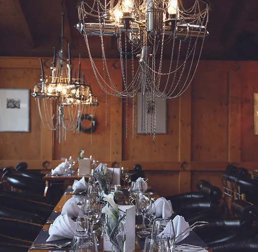 מלון Wellness Pirmin Zurbriggen 4*