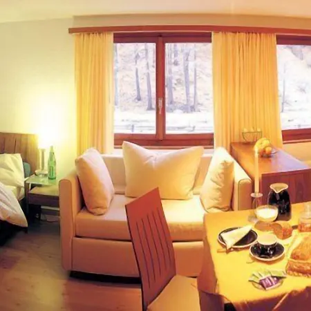 מלון Wellness Pirmin Zurbriggen